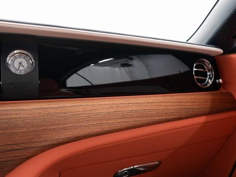 Certified 2024 Rolls-Royce Spectre w/ Spectre Launch Package AWD/4WD image 39