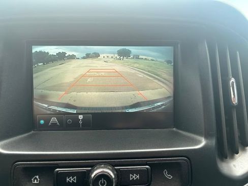 Used 2018 GMC Canyon 2WD Crew Cab w/ Convenience Package image 18