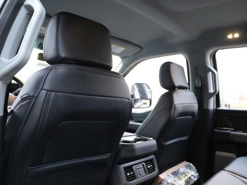 New 2026 Ford F250 Lariat w/ Black Appearance Package image 16