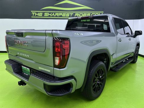 Used 2023 GMC Sierra 1500 Elevation AWD/4WD image 10