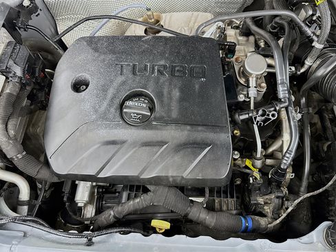 Used 2021 Buick Encore GX Select FWD image 38