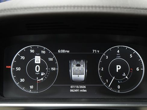 Used 2017 Land Rover Range Rover HSE AWD/4WD image 34