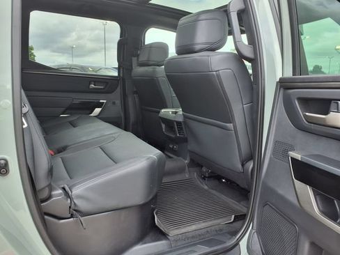 Used 2025 Toyota Tundra Limited AWD/4WD image 20