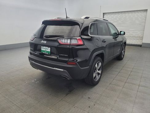 Used 2020 Jeep Cherokee Limited image 9