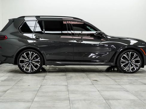 Used 2024 BMW X7 M60i w/ Executive Package AWD/4WD image 10