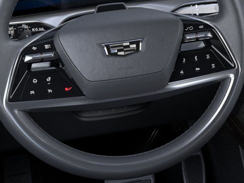 New 2026 Cadillac Vistiq Luxury w/ LPO, Floor Liner Package image 21