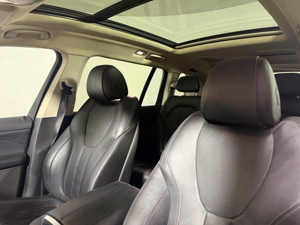 Used 2020 BMW X7 xDrive40i w/ Cold Weather Package AWD/4WD image 21