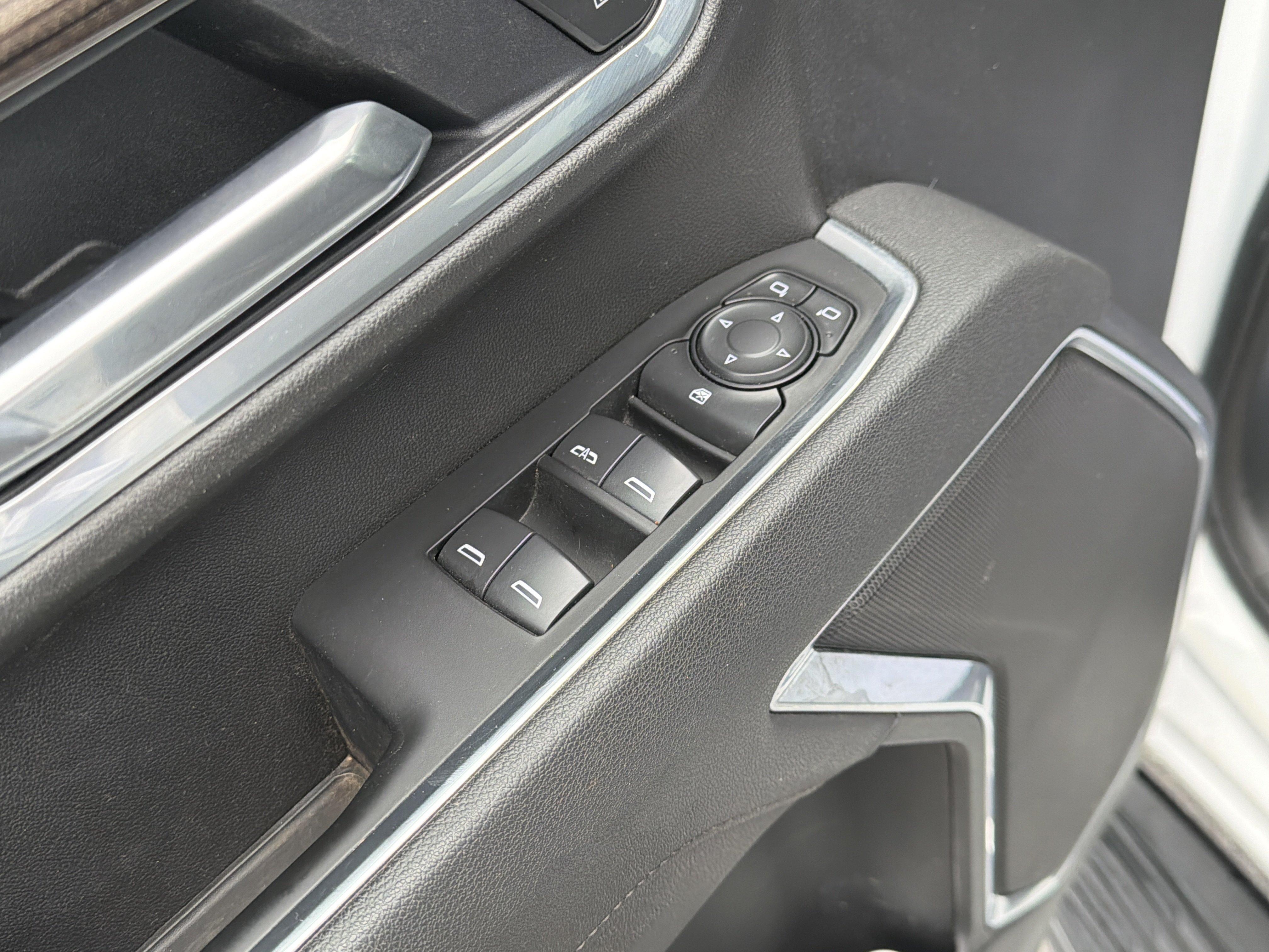 Used 2026 Chevrolet Silverado 2500 LT AWD/4WD image 19