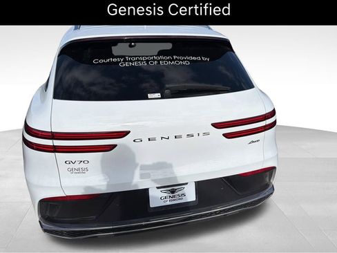 Certified 2026 Genesis GV70 2.5T AWD/4WD image 5