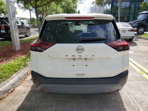 Certified 2023 Nissan Rogue S image 5