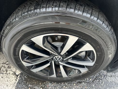 Used 2023 Volkswagen Tiguan S w/ IQ.Drive Package FWD image 3