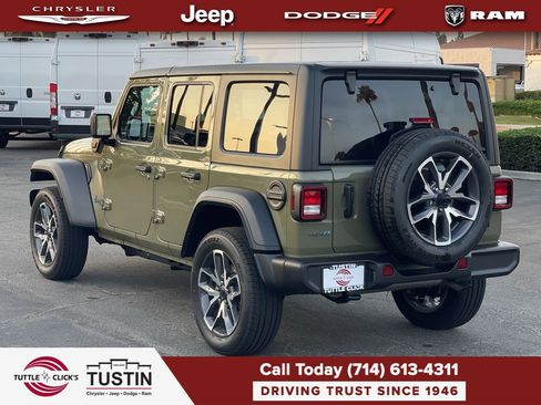New 2025 Jeep Wrangler Unlimited Sport S 4xe w/ Technology Group AWD/4WD image 4