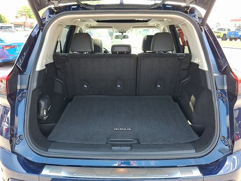 Certified 2024 Nissan Rogue SV w/ SV Premium Package AWD/4WD image 30