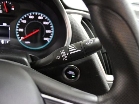 Used 2022 Chevrolet Malibu LT image 35