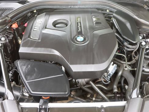 Used 2018 BMW 530i xDrive AWD/4WD image 42