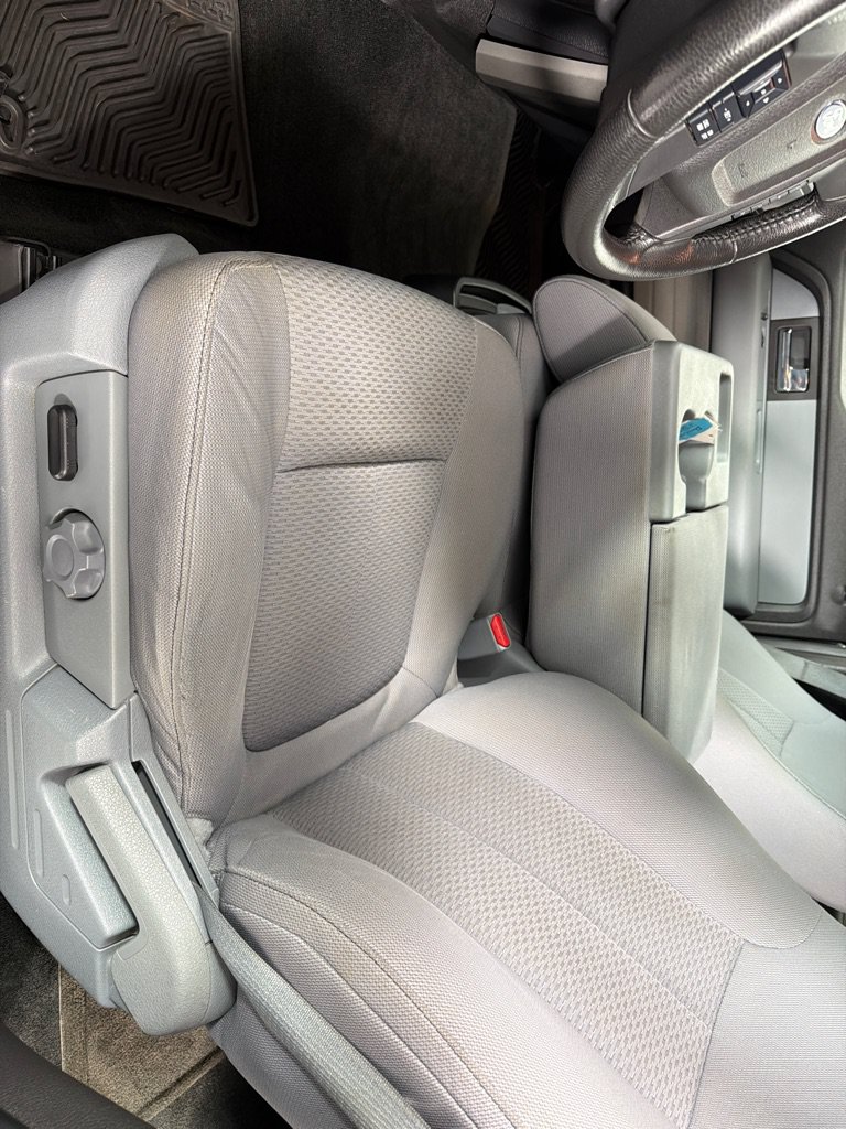 Used 2013 Ford F150 XLT w/ Luxury Equipment Group RWD image 12