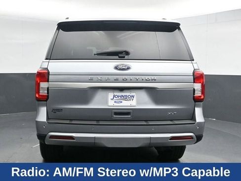 Used 2024 Ford Expedition XLT image 10