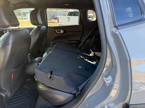 Used 2023 Jeep Compass Trailhawk w/ Trailhawk Convenience Group image 30