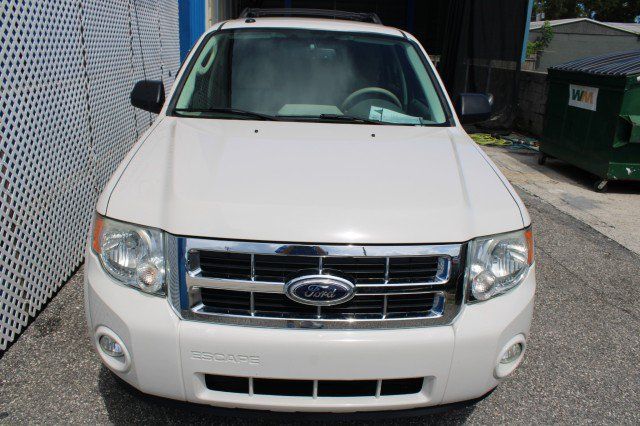 Used 2012 Ford Escape XLT FWD image 2