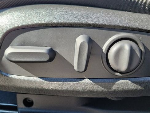 New 2027 Chevrolet Bolt LT w/ Comfort Package image 19