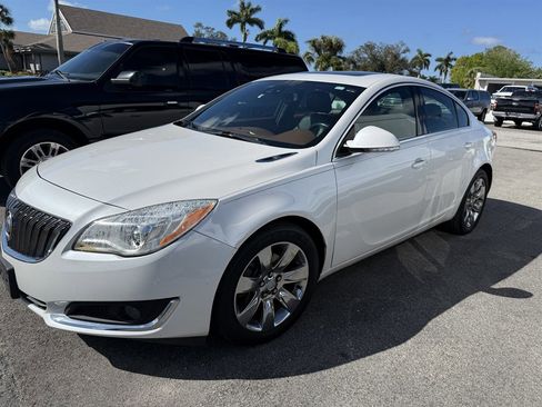 Used 2017 Buick Regal Premium w/ Driver Confidence Package #1 image 3