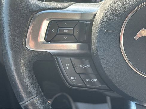 Used 2016 Ford Mustang Premium image 32