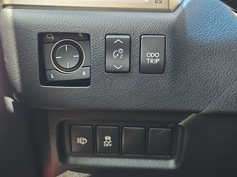 Used 2019 Lexus GX 460 Premium AWD/4WD image 28