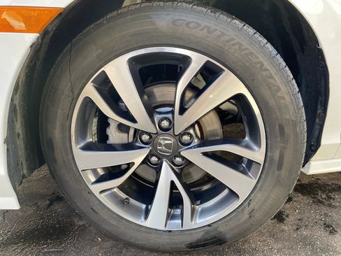 Used 2021 Honda Odyssey Touring image 92
