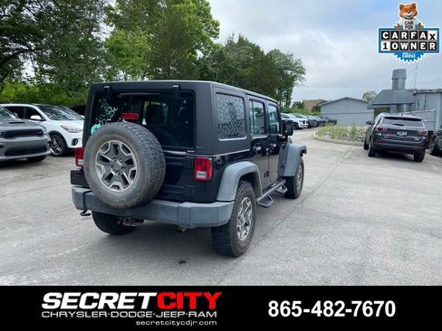 Used 2016 Jeep Wrangler Unlimited Sport w/ Connectivity Group AWD/4WD image 5