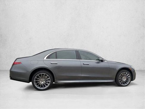 New 2026 Mercedes-Benz S 580 4MATIC Sedan image 4