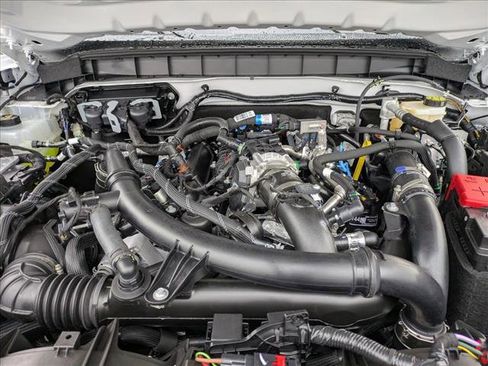 New 2025 Ford Bronco Badlands image 15