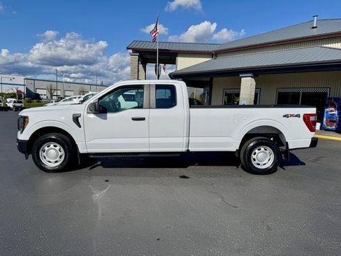 Used 2023 Ford F150 XL w/ Trailer Tow Package image 7
