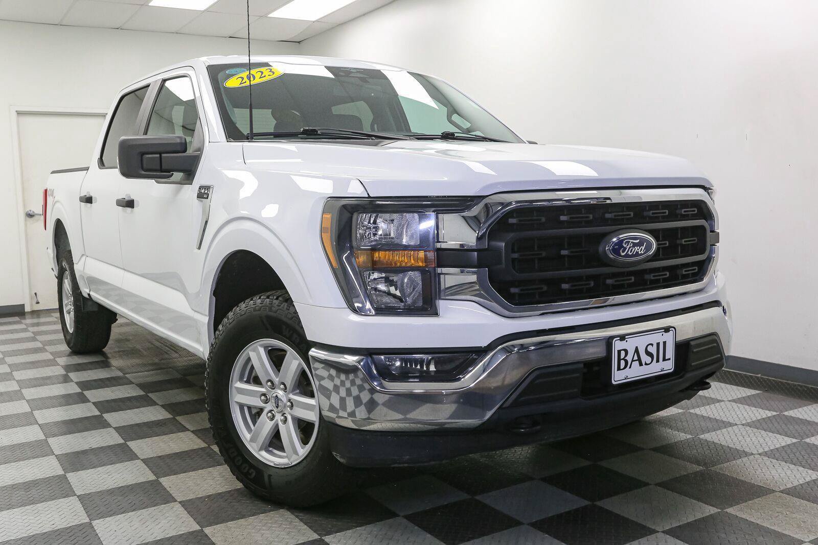 Used 2023 Ford F150 XLT w/ Trailer Tow Package AWD/4WD image 2