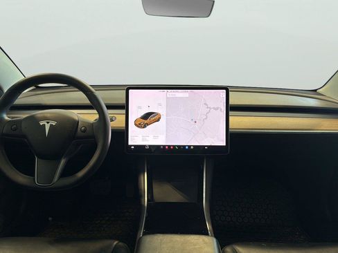 Used 2020 Tesla Model 3 Standard Range RWD image 13