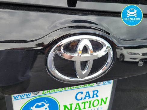 Used 2017 Toyota Highlander XLE AWD/4WD image 33