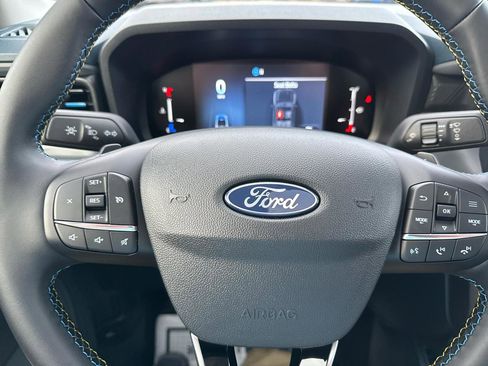 New 2026 Ford Maverick Lobo AWD/4WD image 38