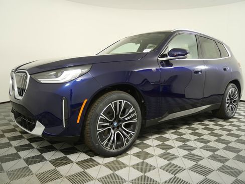 Used 2026 BMW X3 xDrive30 w/ Premium Package image 8