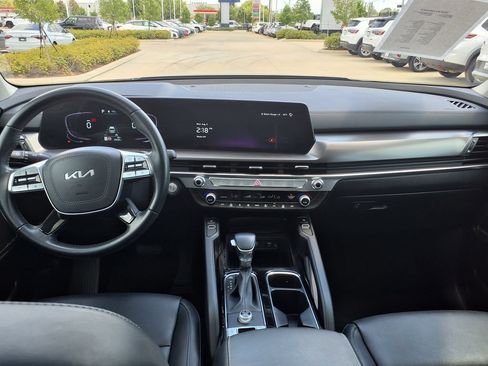 Used 2025 Kia Telluride S FWD image 28