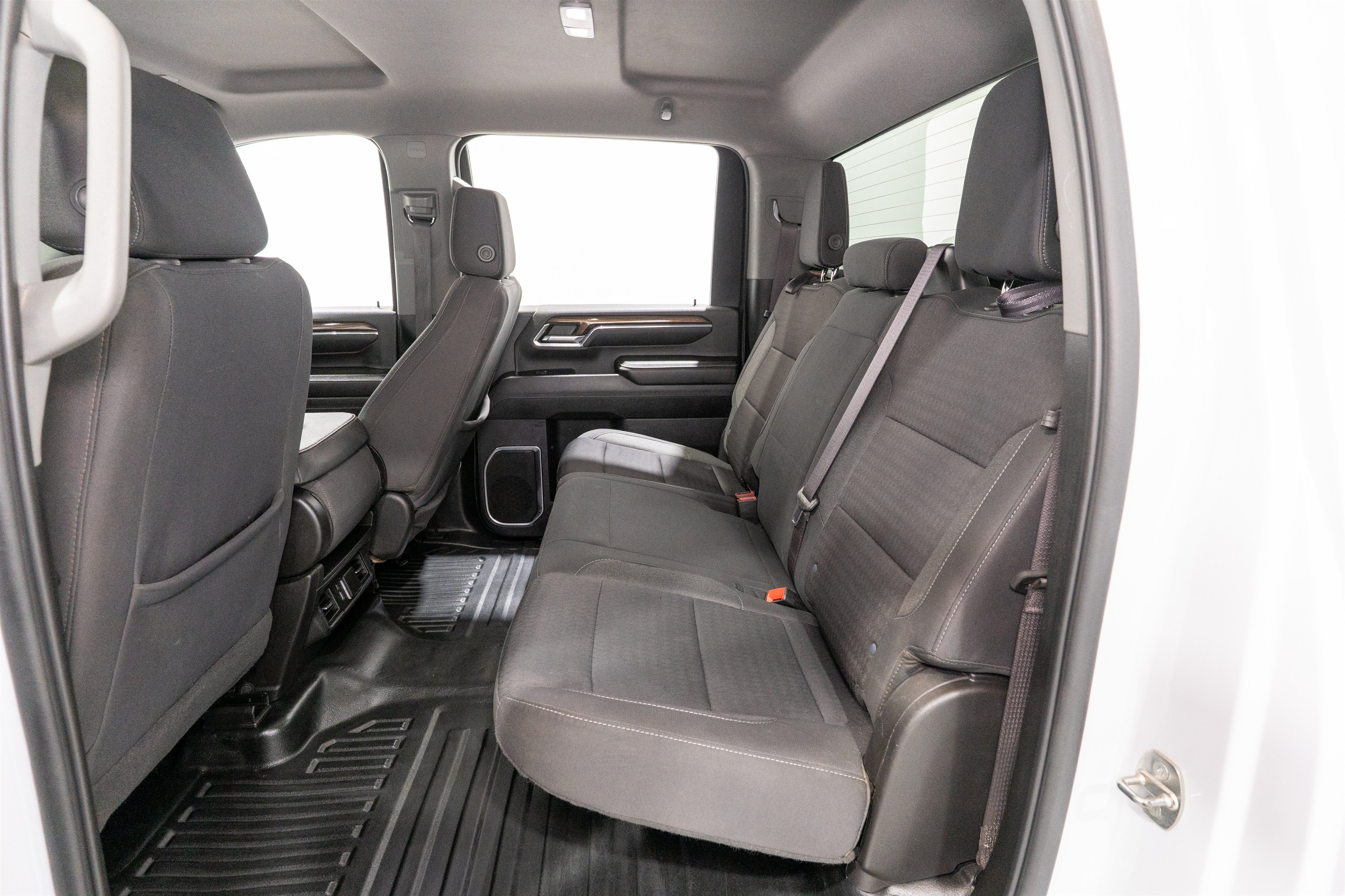 Used 2024 Chevrolet Silverado 2500 LT w/ Convenience Package AWD/4WD image 29
