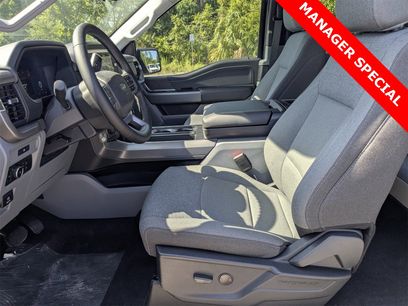 New 2025 Ford F150 XLT w/ Equipment Group 301A Standard