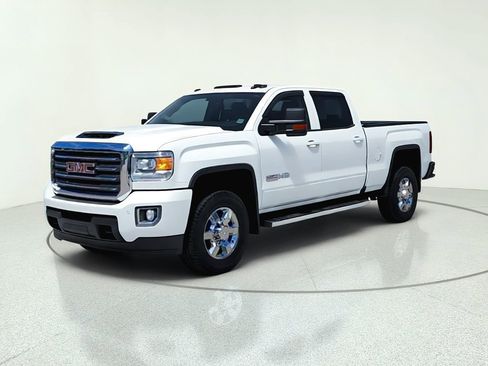 Used 2018 GMC Sierra 3500 SLT AWD/4WD image 4