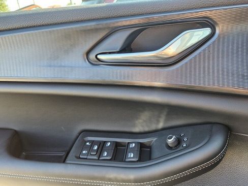 New 2025 Jeep Grand Cherokee L Laredo w/ Luxury Tech Group I image 20