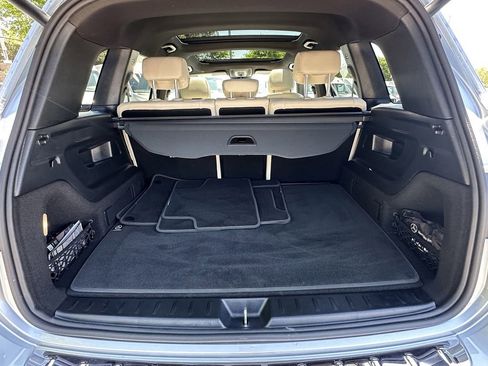 Certified 2025 Mercedes-Benz GLB 250 image 21