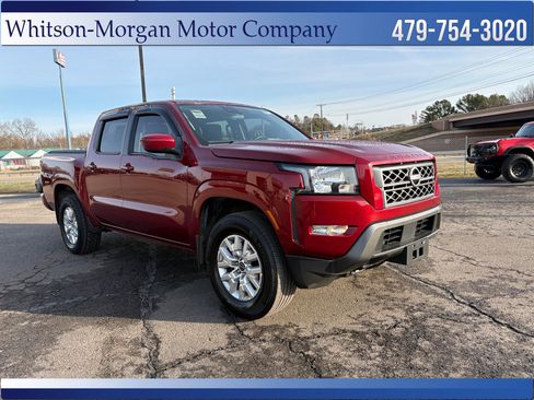 Used 2022 Nissan Frontier SV image 3