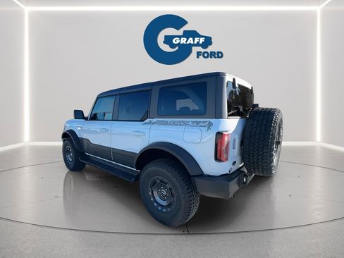 New 2025 Ford Bronco Outer Banks w/ Sasquatch Package AWD/4WD image 3