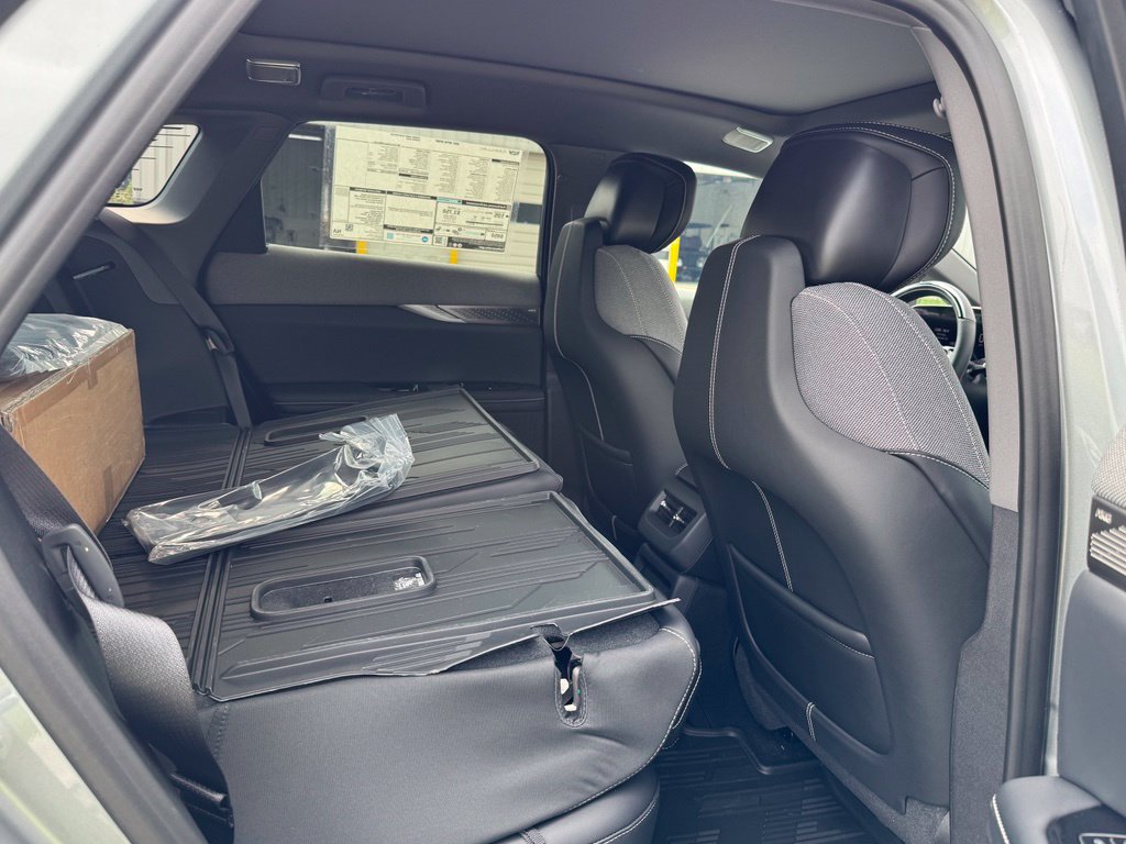 New 2027 Cadillac Optiq Sport RWD image 31