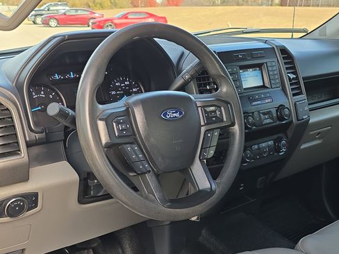Certified 2022 Ford F250 XL w/ Power Equipment Group image 14