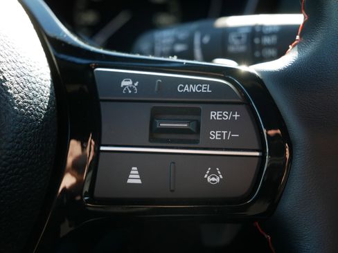 Certified 2024 Honda Pilot TrailSport image 29