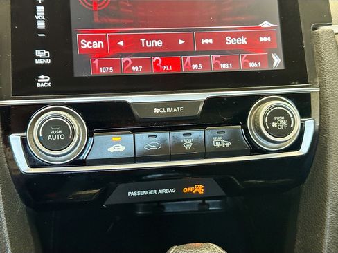 Used 2016 Honda Civic EX image 10