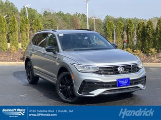 Used 2022 Volkswagen Tiguan SE R-Line video 1